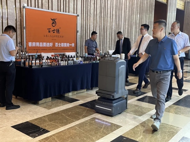 落地40家!开云电竞科技复合多态机器人蓄势已发